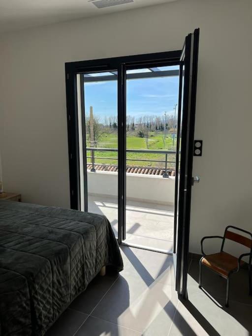 Logement Neuf-Ghisonaccia Centre, A 5Min De La Mer Luaran gambar