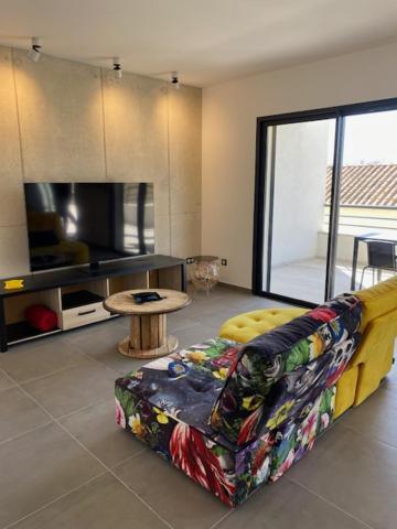 Logement Neuf-Ghisonaccia Centre, A 5Min De La Mer Luaran gambar