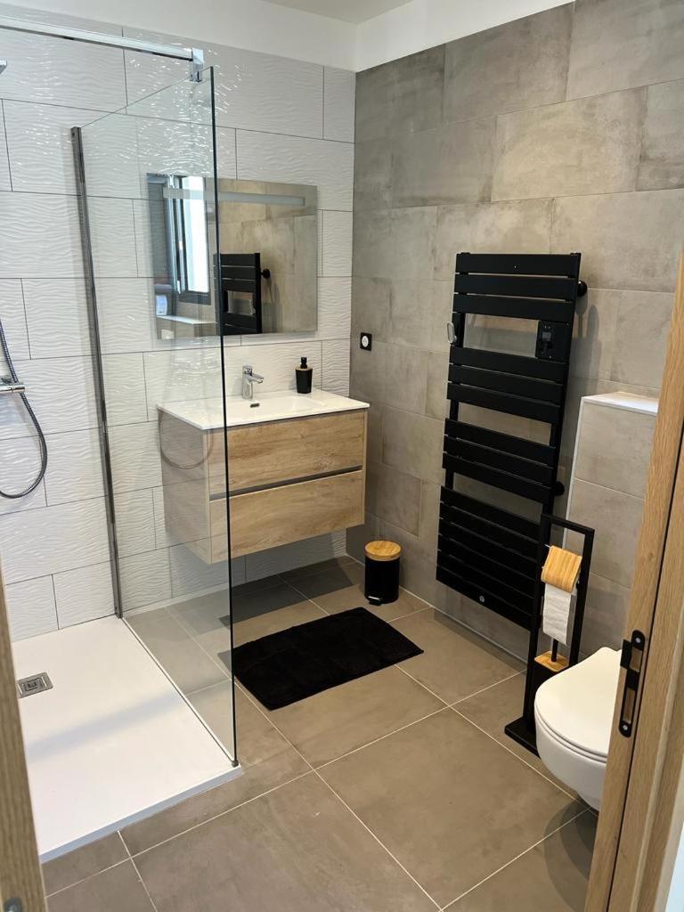 Logement Neuf-Ghisonaccia Centre, A 5Min De La Mer Luaran gambar